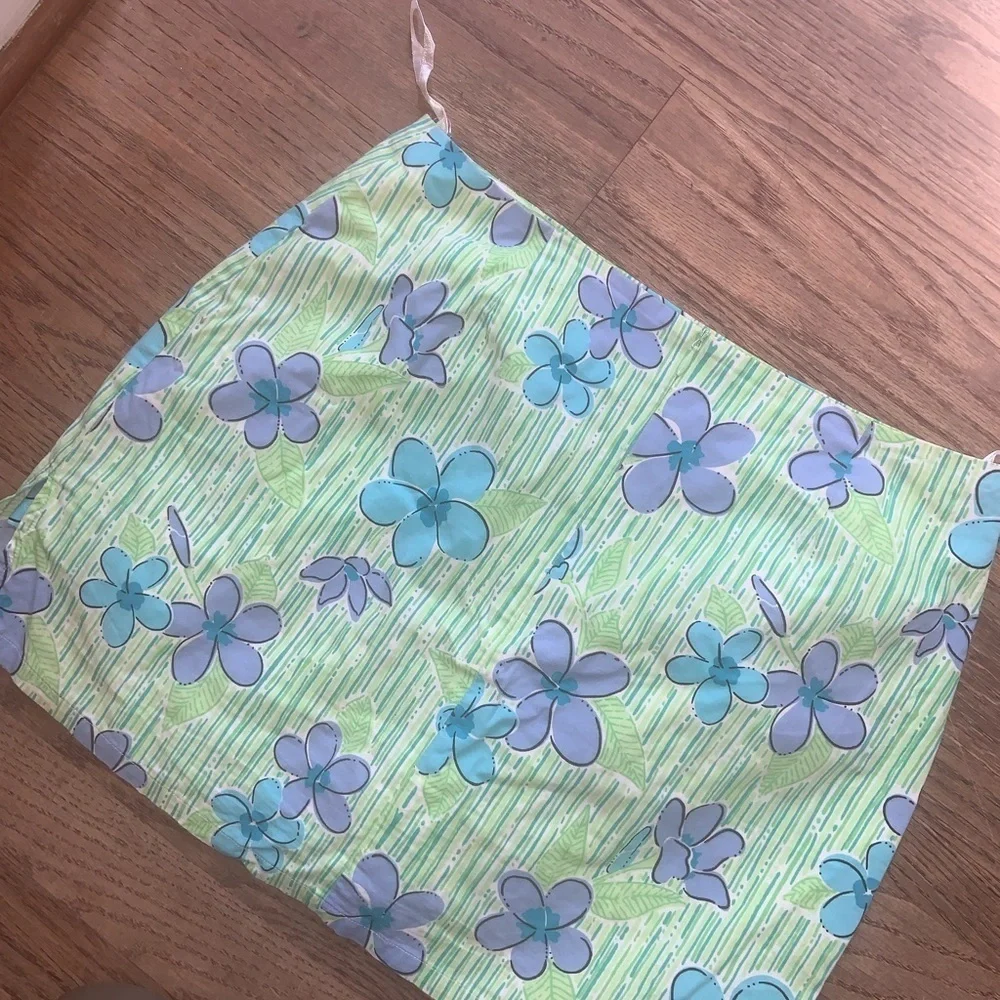 Vintage Lilly Pulitzer flower printed skirt with bow